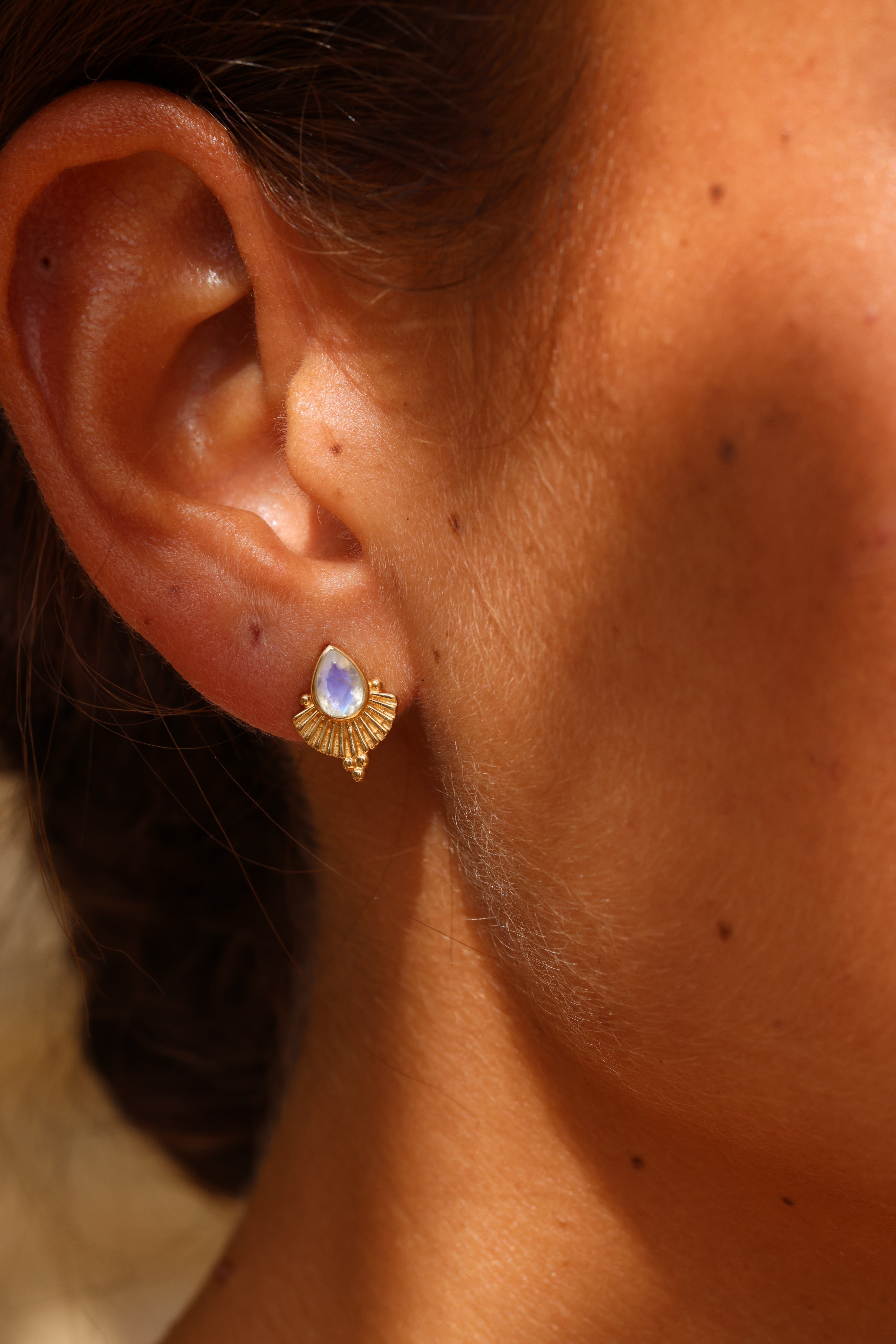 Venus Moonstone Gold Earrings